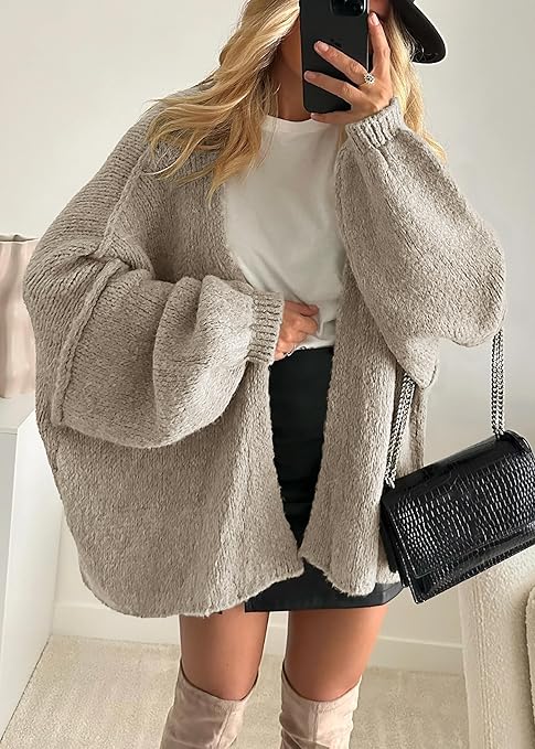 Best Women's Fall Oversized Cardigan Sweaters 2025 – Cozy, Lightweight & Stylish Knitwear for Every Season