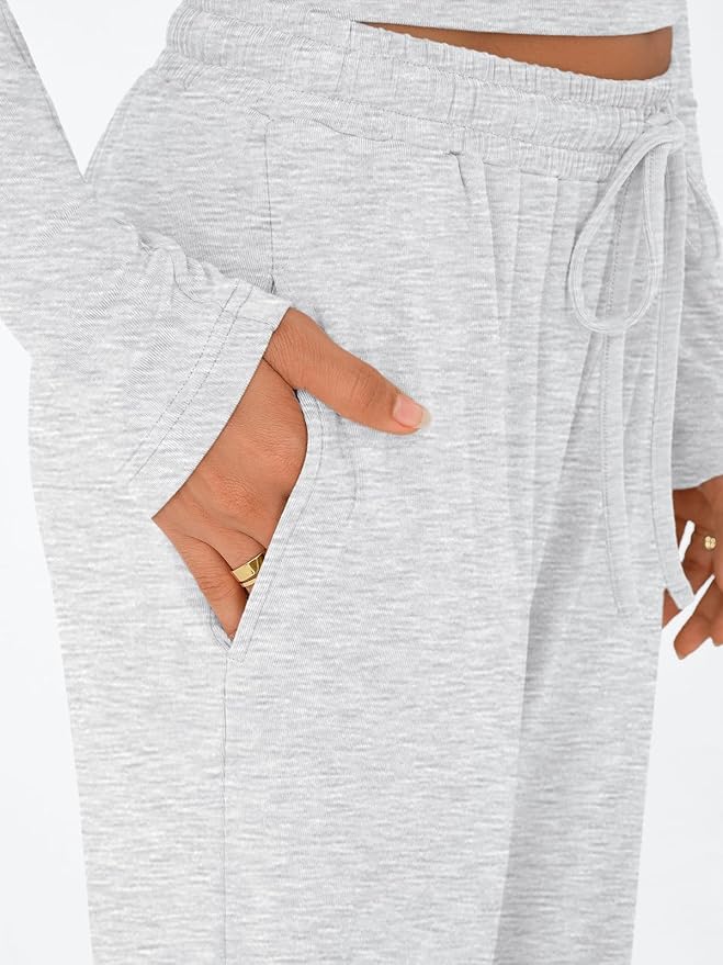 4. The "Old Money" Aesthetic: Knit Sweater & Palazzo Pant Set